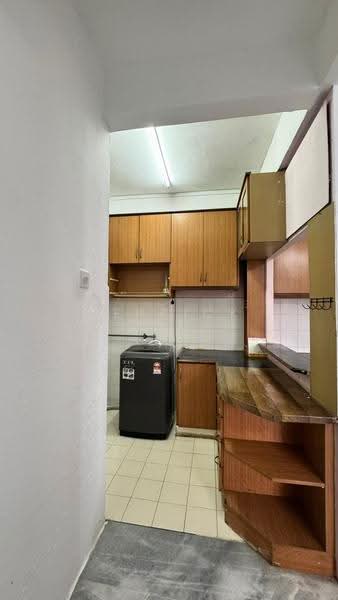 Apartment for Rent at Kenanga Apartment - Derrick Lim - Kitchen - PropertyGuru.com.my