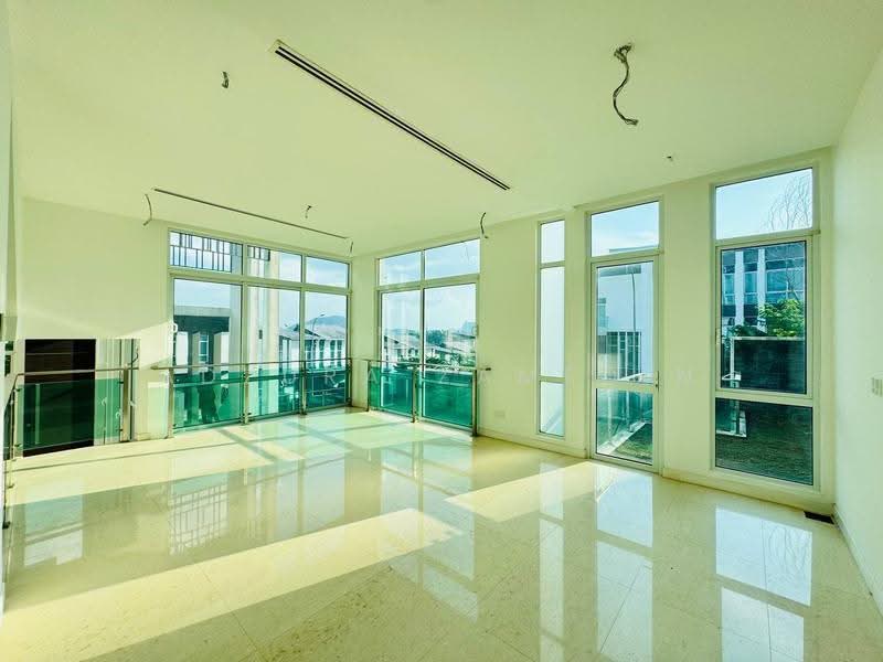 Bungalow House for Sale in Taman Melawati (Ulu Kelang) - Adzura Zamedin - Living Room - PropertyGuru.com.my