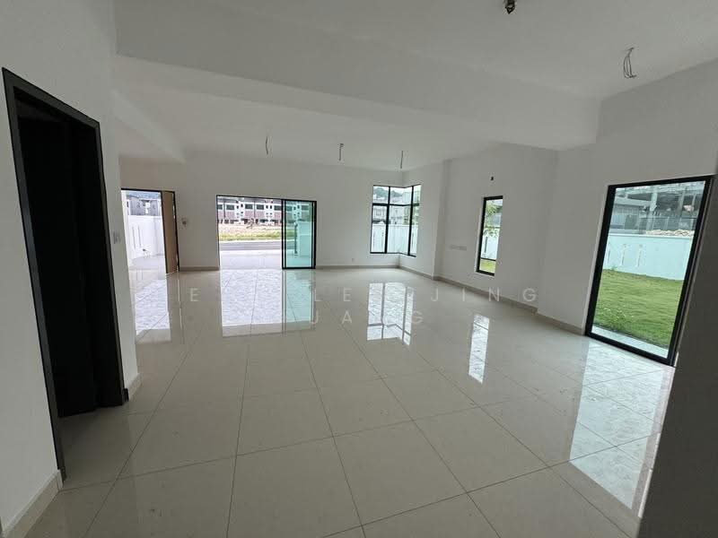 Banglo Lot Kosong untuk Dijual di Seksyen U10 (Shah Alam) - Kent Lee Jing Guang - Living Room - PropertyGuru.com.my