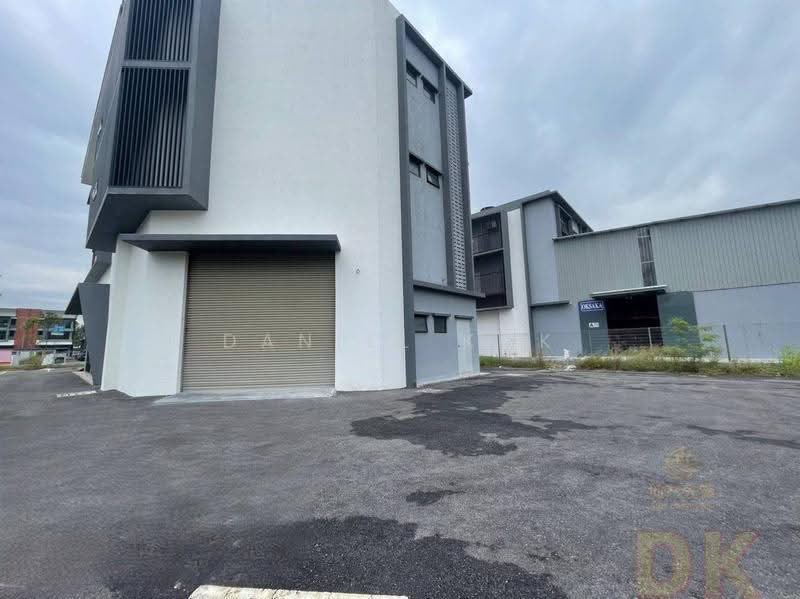 Commercial Bungalow for Sale in Sungai Kapar Indah Industrial Park (Kapar) - Daniel Kok - Exterior - PropertyGuru.com.my