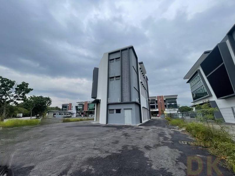 Commercial Bungalow for Sale in Sungai Kapar Indah Industrial Park (Kapar) - Daniel Kok - Exterior - PropertyGuru.com.my