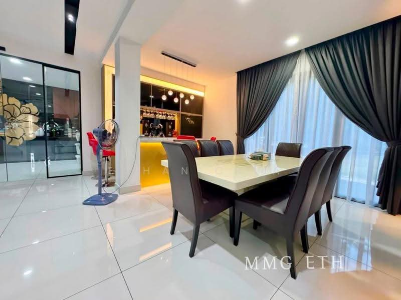 3-storey Terraced House for Sale in Ambang Botanic 2 (Klang) - Ethan Chua - Dining Room - PropertyGuru.com.my