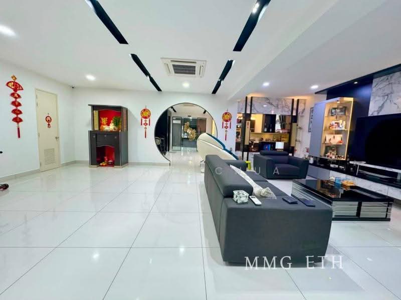 3-storey Terraced House for Sale in Ambang Botanic 2 (Klang) - Ethan Chua - Living Room - PropertyGuru.com.my