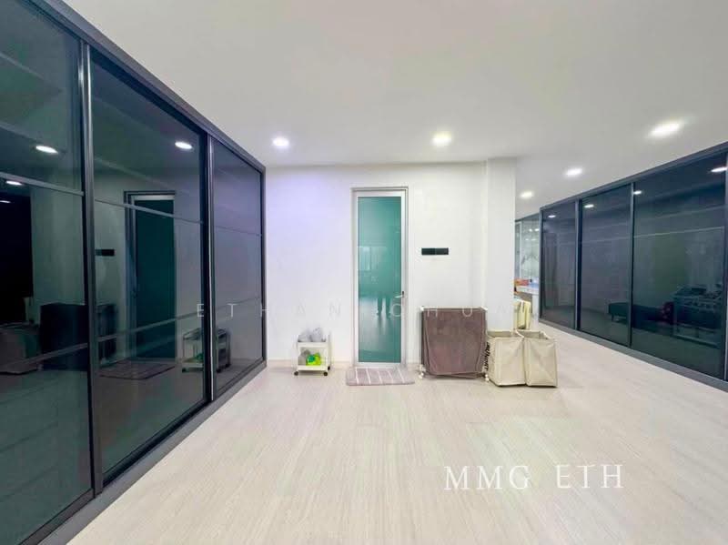 3-storey Terraced House for Sale in Ambang Botanic 2 (Klang) - Ethan Chua - Interior - PropertyGuru.com.my
