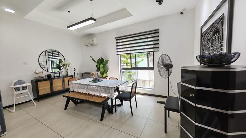 Rumah Berkembar untuk Disewa di Kota Kinabalu (Sabah) - Abby Tan - Dining Room - PropertyGuru.com.my
