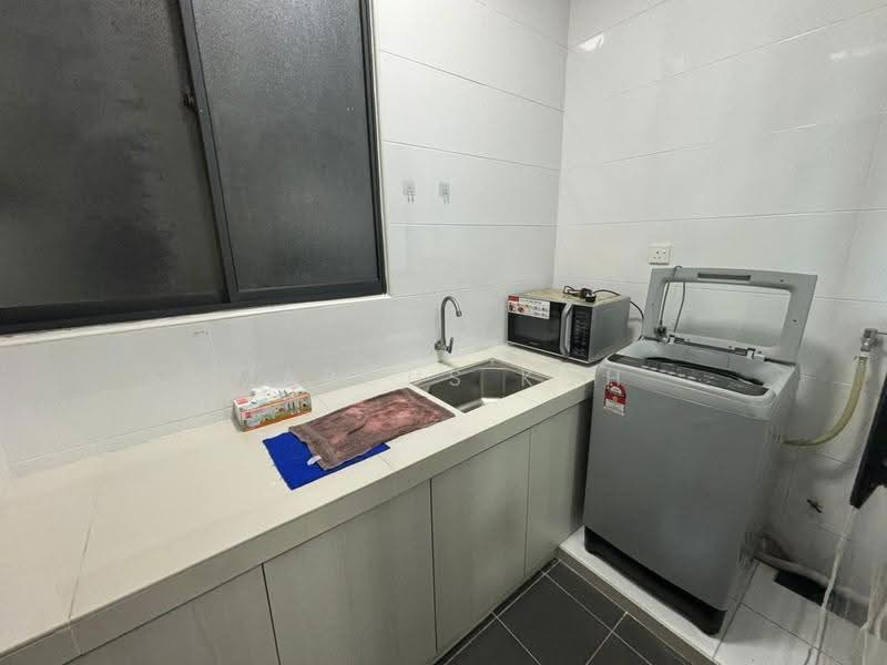 Kondominium untuk Disewa di The Henge - Marcus Koh - Kitchen - PropertyGuru.com.my