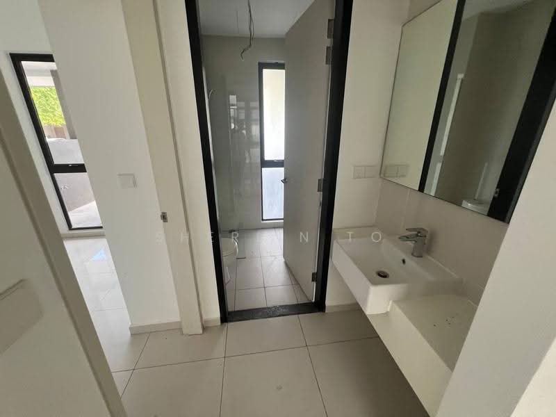 Cluster House for Sale in Medini (Iskandar Puteri (Nusajaya)) - Sherlin To - Bathroom - PropertyGuru.com.my