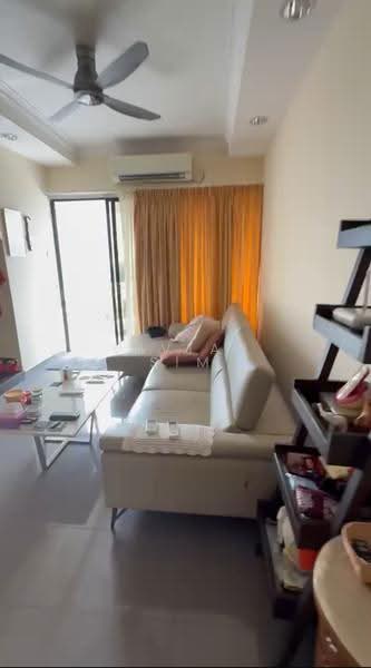 Kondominium untuk Dijual di Sri York Condominium - Vivian Sim - Living Room - PropertyGuru.com.my