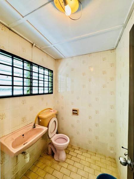 Bungalow House untuk Dijual di SS3 (Petaling Jaya) - Adzura Zamedin - Bathroom - PropertyGuru.com.my