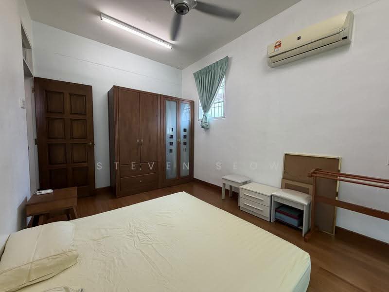 Rumah Berkembar untuk Dijual di Taman Sungai Ara (Sungai Ara) - Steven Seow - Bedroom - PropertyGuru.com.my