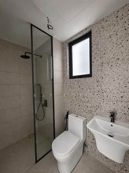 Kondominium untuk Dijual di Curvo Residences @ Setapak, KL - Kay Kong - Bathroom - PropertyGuru.com.my