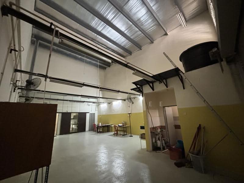 Kilang untuk Dijual di Alam Damai (Cheras) - Jason Lee - Interior - PropertyGuru.com.my