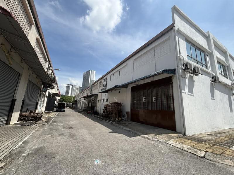 Kilang untuk Dijual di Alam Damai (Cheras) - Jason Lee - Exterior - PropertyGuru.com.my