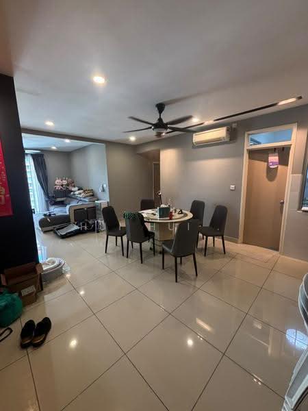 Apartment for Sale at Austin Suites (Permata Austin) - Hui Hui . - PropertyGuru.com.my