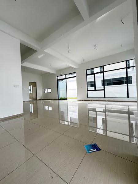 Cluster House for Sale in Horizon Hills (Iskandar Puteri (Nusajaya)) - Kennly Chia - Living Room - PropertyGuru.com.my