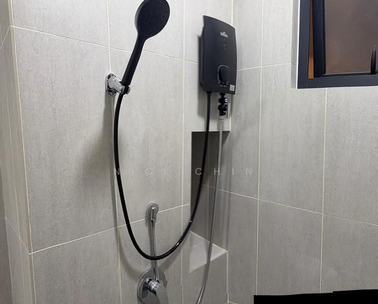 Kediaman Servis untuk Disewa di MKH Boulevard II - Nick Chin - Bathroom - PropertyGuru.com.my