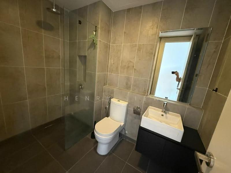 3-storey Terraced House for Sale in Cyber 9 (Cyberjaya) - Henry Liew - Bathroom - PropertyGuru.com.my