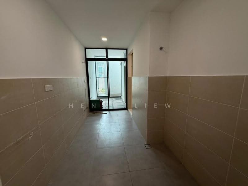 3-storey Terraced House for Sale in Cyber 9 (Cyberjaya) - Henry Liew - Corridor - PropertyGuru.com.my