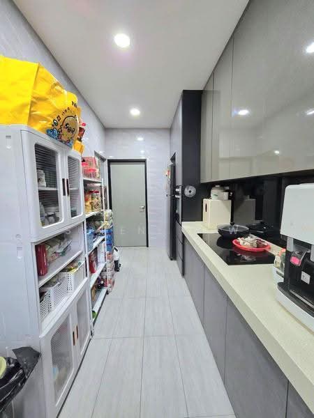 Rumah Teres 2-Tingkat untuk Dijual di Bandar Seri Alam (Masai) - Serene Low - Kitchen - PropertyGuru.com.my
