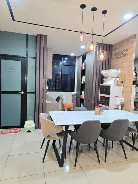 Rumah Teres 2-Tingkat untuk Dijual di Bandar Seri Alam (Masai) - Serene Low - Dining Room - PropertyGuru.com.my