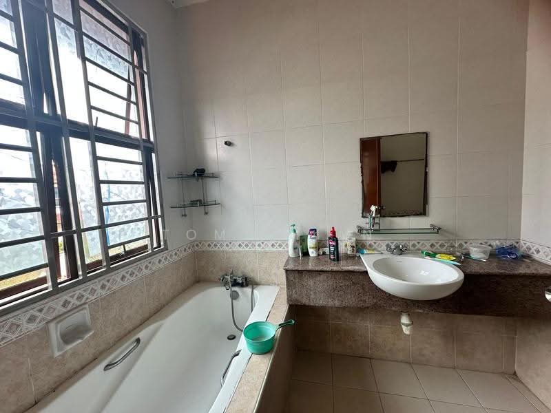 Bungalow House untuk Dijual di Taman Sri Pulai Perdana (Skudai) - Tom Chian - Bathroom - PropertyGuru.com.my