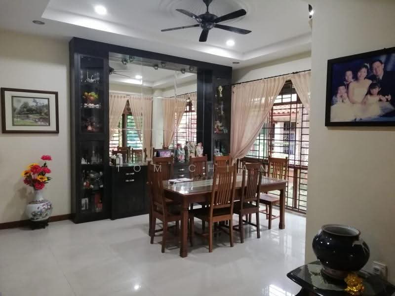Bungalow House untuk Dijual di Taman Sri Pulai Perdana (Skudai) - Tom Chian - Dining Room - PropertyGuru.com.my