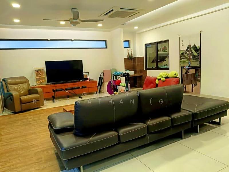 2-storey Terraced House for Sale in Bandar Sri Damansara (Selangor) - Ganesh Ramanathan (Ganesha) - Living Room - PropertyGuru.com.my