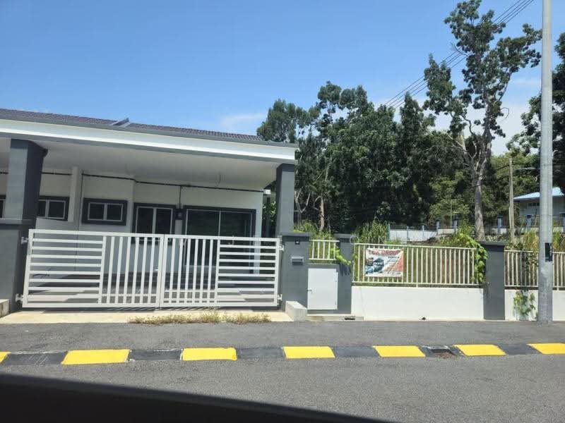 Terraced House for Sale in Gerik (Perak) - Lim Jee Hone - Exterior - PropertyGuru.com.my