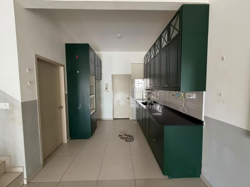 2-storey Terraced House for Sale in Taman Serimbun (Iskandar Puteri (Nusajaya)) - Jun Wang - Kitchen - PropertyGuru.com.my