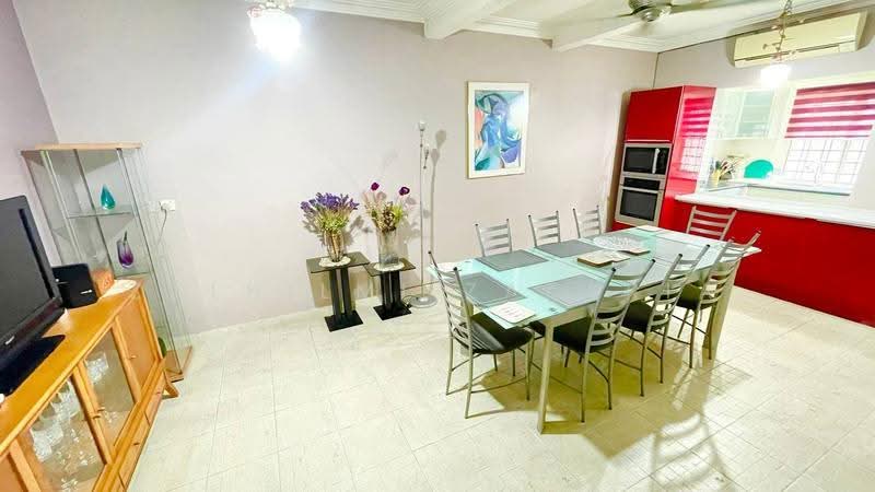 Rumah Teres 2-Tingkat untuk Dijual di Subang Bestari (Shah Alam) - Zulhilmi Zakaria - Dining Room - PropertyGuru.com.my