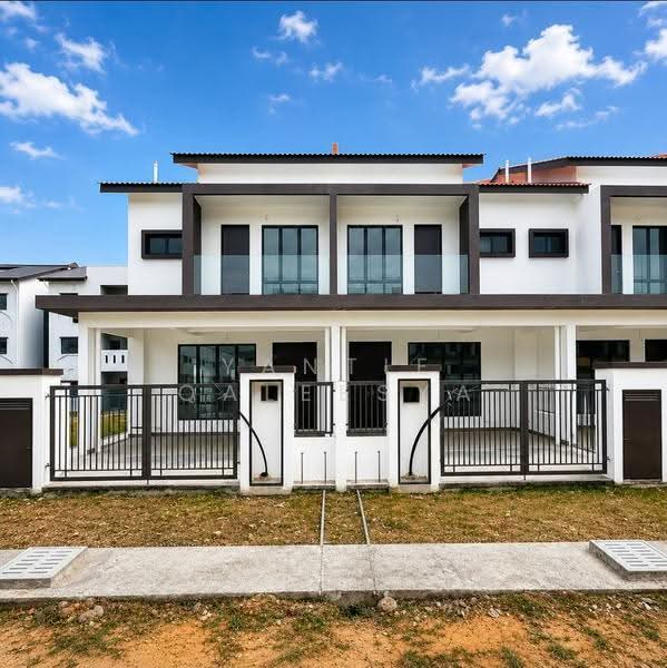 Terraced House for Sale in Kuala Selangor (Selangor) - Yantie Qaleesya - Exterior - PropertyGuru.com.my