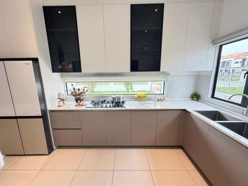 Terraced House for Sale in Kuala Selangor (Selangor) - Yantie Qaleesya - Kitchen - PropertyGuru.com.my