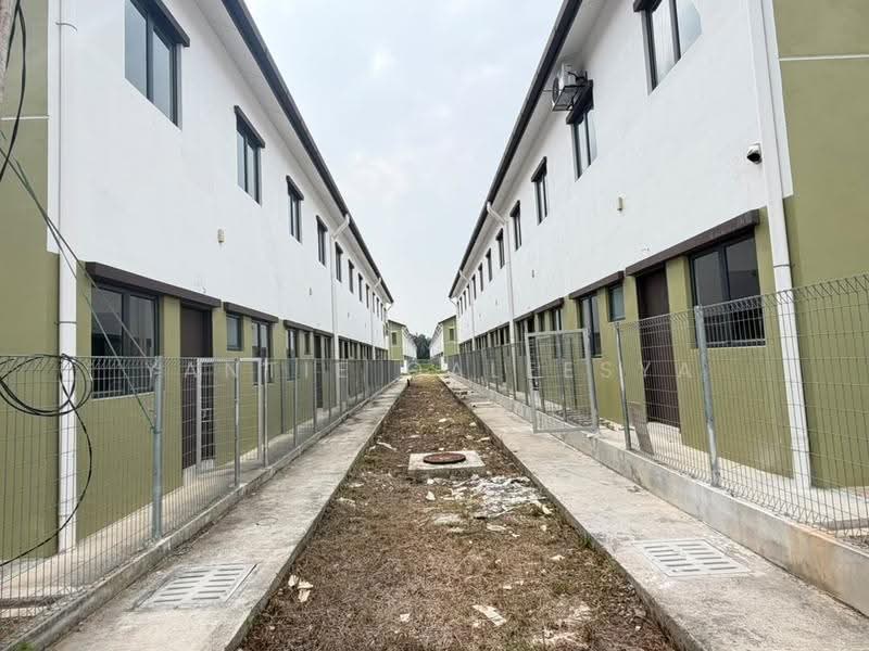 Terraced House for Sale in Kuala Selangor (Selangor) - Yantie Qaleesya - Exterior - PropertyGuru.com.my
