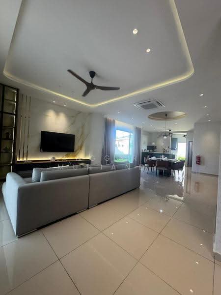 2-storey Terraced House for Sale in Rumah Garden Dua Tingkat di Padang Serai (Padang Serai) - Sanggaran Muniandy - Living Room - PropertyGuru.com.my