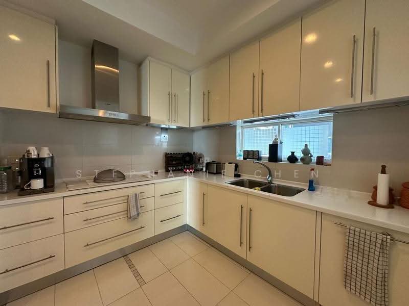 Condominium for Sale at Kiaramas Ayuria - Stephanie Chen - Kitchen - PropertyGuru.com.my