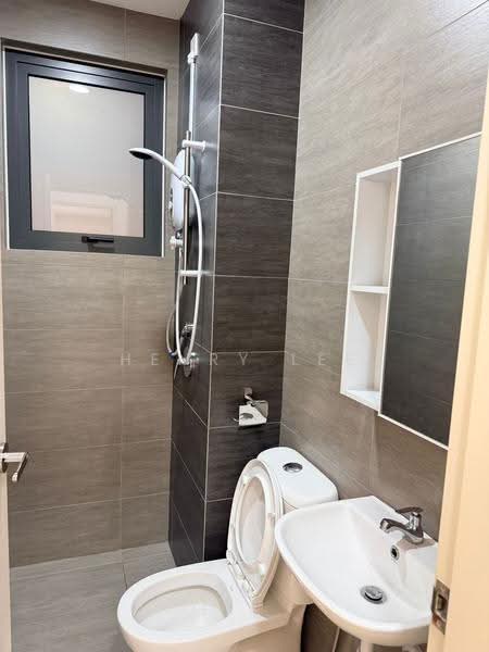 Kediaman Servis untuk Disewa di Nexus Taman Pertama - Henry Lee - Bathroom - PropertyGuru.com.my