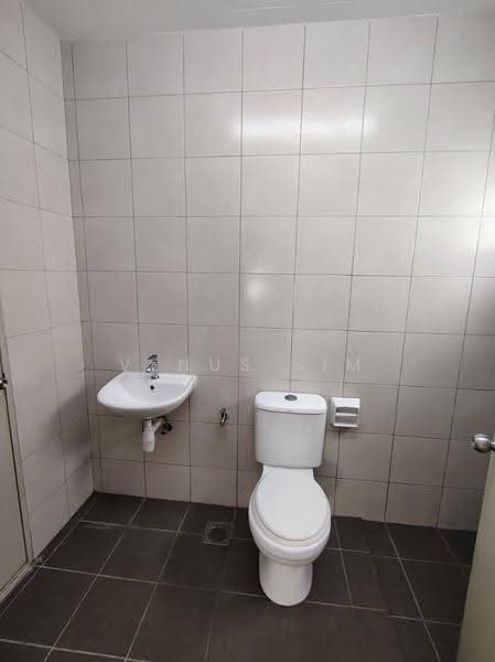 2-storey Terraced House for Rent in Bandar Rimbayu (Telok Panglima Garang) - Venus Sim - Bathroom - PropertyGuru.com.my