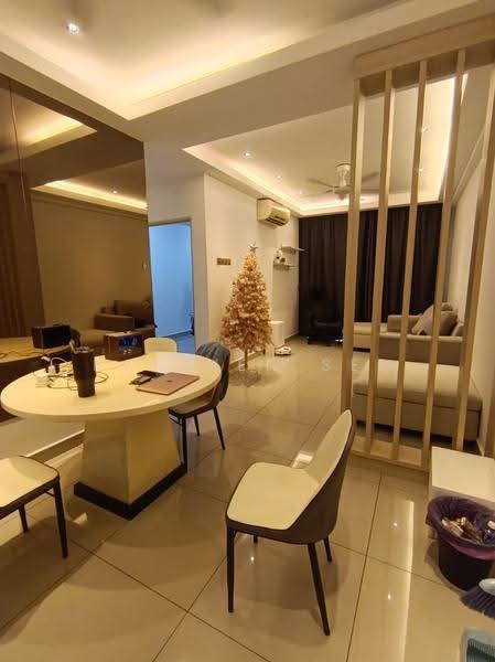 Kondominium untuk Dijual di Park 51 Residency - Kar Yen See - Living Room - PropertyGuru.com.my