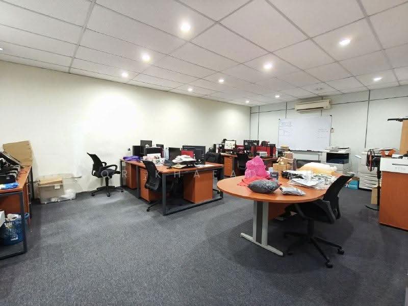 Shop / Office for Sale in Klang (Selangor) - Nor Khafadzah - Interior - PropertyGuru.com.my