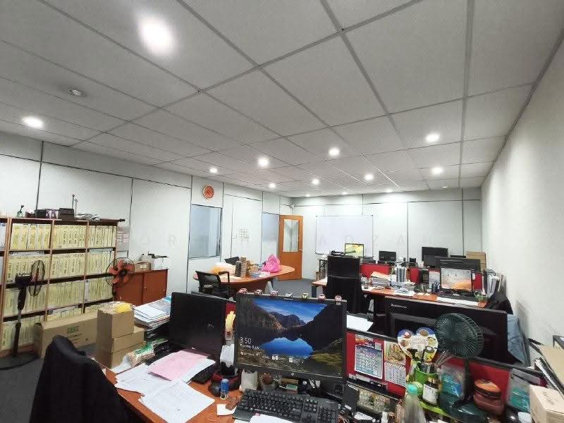 Shop / Office for Sale in Klang (Selangor) - Nor Khafadzah - Interior - PropertyGuru.com.my