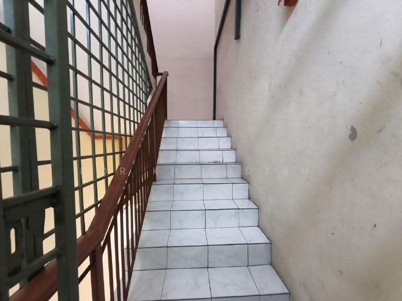 Shop / Office for Sale in Klang (Selangor) - Nor Khafadzah - Interior - PropertyGuru.com.my