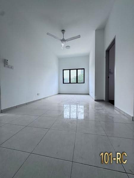 2-storey Terraced House for Sale in Setia Utama (Setia Alam) - Alwin Lee - Interior - PropertyGuru.com.my
