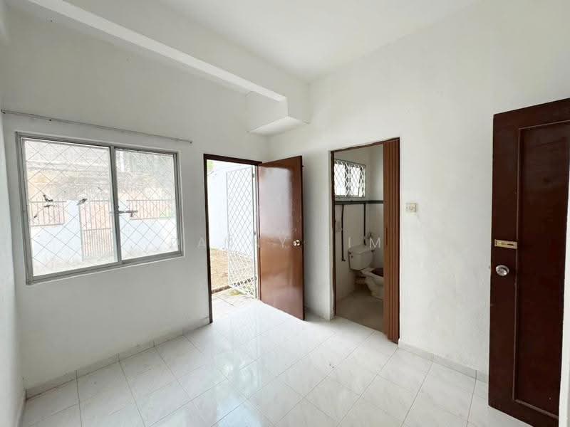 3-storey Terraced House for Sale in Batu Ferringhi (Penang) - Danny Lim - Interior - PropertyGuru.com.my