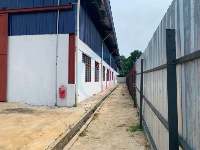 Warehouse for Rent in Kuantan (Pahang) - Kwee Kian Fong - Exterior - PropertyGuru.com.my