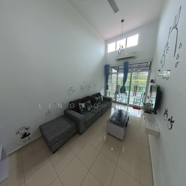 Rumah Bandar untuk Disewa di Sitiawan (Perak) - Lingko Tan - Living Room - PropertyGuru.com.my