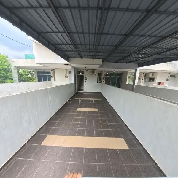 Rumah Bandar untuk Disewa di Sitiawan (Perak) - Lingko Tan - Exterior - PropertyGuru.com.my
