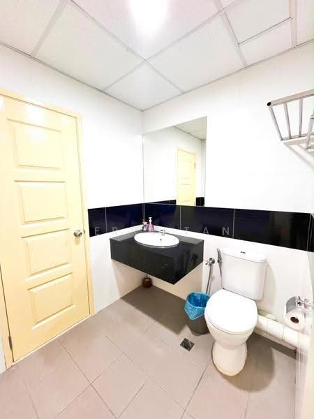 Kondominium untuk Disewa di Mansion One - Jerry Tan - Bathroom - PropertyGuru.com.my