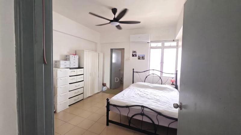 Pangsapuri untuk Disewa di Sri Mutiara - David Lao - Bedroom - PropertyGuru.com.my