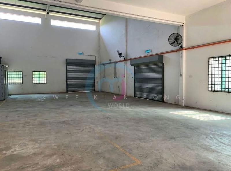 Warehouse for Rent in Kuantan (Pahang) - Kwee Kian Fong - Interior - PropertyGuru.com.my