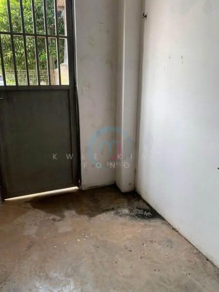 Warehouse for Rent in Kuantan (Pahang) - Kwee Kian Fong - Entrance - PropertyGuru.com.my